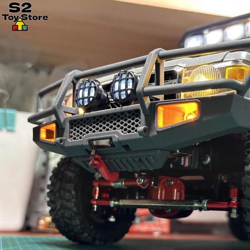 Rc Hobby Light - MN ARBスタイルフロントバンパー（LEDライト、牽引フック付き）MN-82 RCオフロードクローラーアップグレード改造トラックアクセサリーRCホビーパーツ用